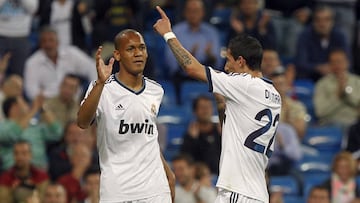 Fabinho y Di María, celebrando un gol durante el Real Madrid 6-2 Málaga.
