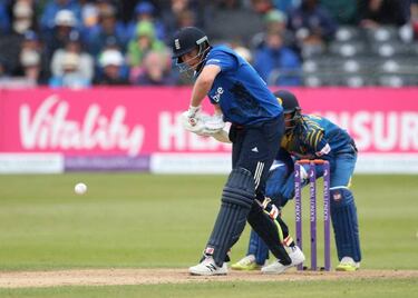 Root and Buttler set up England win over Sri Lanka