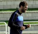 Van Nistelrooy, duda ante el Granada por una contractura
