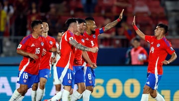 “No sé si el sábado pueda jugar por Chile; estamos citados en Juan Pinto Durán y me presento, pero...”