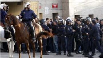 Más de 900 efectivos policiales y sanitarios para el Atleti-Chelsea