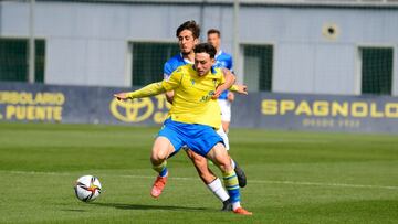 Imagen del partido entre el Cádiz B y el Xerez.