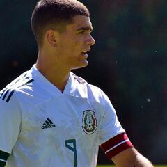 Chivas ofertó por Luca Martínez Dupuy