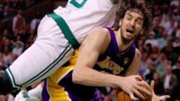 <b>DUREZA CONTRA PAU. </b>Gasol recibió un marcaje extremo de Rasheed Wallace y Kevin Garnett.