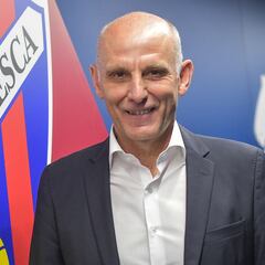 El Huesca busca una alternativa a Javi Baraja