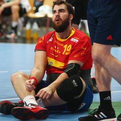 Andreu, multado por entrenar con la camiseta del Sevilla