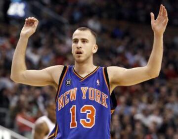 En 2010 llegó a los New York Knicks, en el que sólo estuvo un año (2010).
