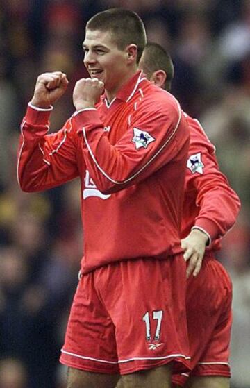 Debutó en 1998 y consolidó su lugar en el primer equipo en la temporada 2000-2001. Sucedió a Sami Hyypiä como capitán del Liverpool en la temporada 2003-04.