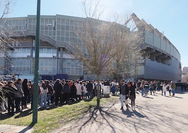 M¨¢s de 11.000 personas en la fiesta del f¨²tbol femenino en Valladolid