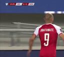 El golazo de Braithwaite con Dinamarca que recuerda al 'Fenómeno' Ronaldo
