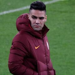 Falcao, con el Galatasaray antes de juego ante el Madrid