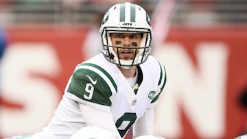 SANTA CLARA, CA - DECEMBER 11: Bryce Petty #9 of the New York Jets waits for the snap against the San Francisco 49ers during their NFL game at Levi&#039;s Stadium on December 11, 2016 in Santa Clara, California.   Ezra Shaw/Getty Images/AFP
 == FOR NEWSPAPERS, INTERNET, TELCOS &amp; TELEVISION USE ONLY ==