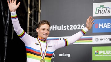 Van der Poel desempata a De Vlaeminck con su 8º arcoíris; Orts es 7º