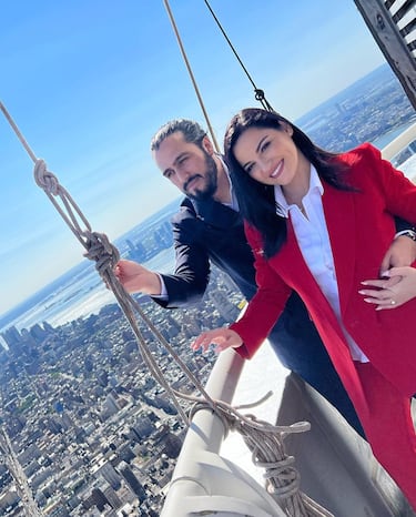 Maite Perroni iluminó el Empire State con la bandera de México