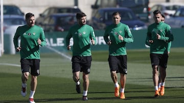 Javi García, Barragán, Joaquín y Sergio León, en la lista.