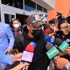 Byron Castillo ya está en México para jugar con León