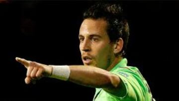 El Sporting niega una oferta del Valencia por Joao Pereira