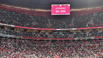 Al Khor (Qatar), 18/12/2021.- A giant screen shows the attendance during the FIFA Arab Cup final match between Tunisia and Algeria at the Al-Bayt Stadium in Al Khor, Qatar, 18 December 2021. (Túnez, Túnez, Catar) EFE/EPA/Noushad Thekkayil