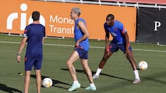 Gim&eacute;nez y Kondogbia en el entrenamiento. 