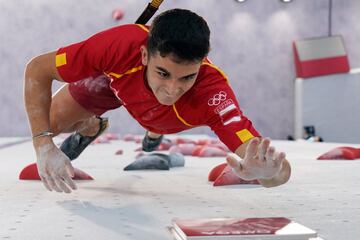 Alberto Ginés, medalla de oro en escalada.