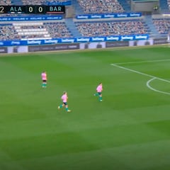 Piqué para Neto y... el gol más tonto al Barça en muchos años en LaLiga