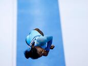 Simone Biles hace el salto más difícil de todos los tiempos