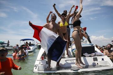 Alegría de los franceses en Miami. 