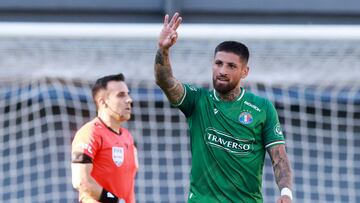 Futbol, Audax Italiano vs Deportes Copiapo
Fecha 29, campeonato Nacional 2024.
El jugador de Audax Italiano Ignacio Jeraldino, derecha , celebra su gol contra Deportes Copiapo durante el partido de primera division disputado en el estadio Bicentenario de La Florida.
02/11/2024
Felipe Zanca/Photosport
Football, Audax Italiano vs Deportes Copiapo.
29th round, 2024 National Championship.
Audax Italiano's player Ignacio Jeraldino, right, celebrates his goal against Deportes Copiapo during the first division match held at the Bicentenario La Florida stadium.
Santiago, Chile.
02/11/2024
Felipe Zanca/Photosport