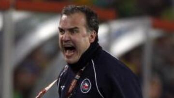 <b>LA CLAVE. </b>La elección del entrenador es la piedra angular y Bielsa sigue siendo el mejor colocado.