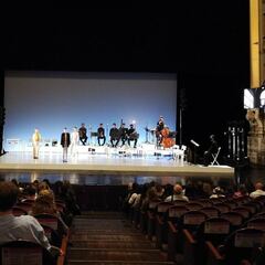 Restricciones en Madrid: ¿puedo ir al teatro o al cine desde otra Comunidad?