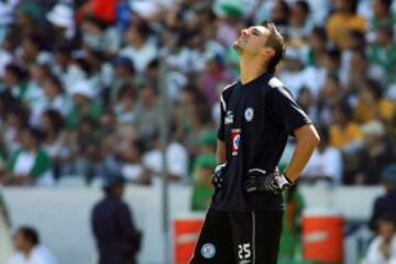 Cruz Azul cayó por 2-0 contra Atlas en el Jalisco justo el 3 de mayo, juego correspondiente a la jornada 17. Sin embargo, terminó como tercero general, superó a Chiapas en los cuartos de final y a San Luis en Semifinales para regresar a una Final de Liga, ocho años después. Se enfrentaron a Santos por el título, pero el equipo del uruguayo Sergio Markarián cayó por global de 3-2 y se quedaron muy cerca de la novena estrella.