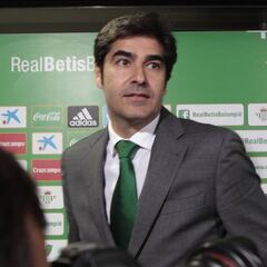 Ángel Haro: "Tengo en mente ganar una Liga con el Betis"