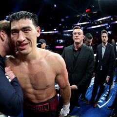 Dmitry Bivol confiesa que no le han pagado su triunfo ante Canelo Álvarez por sanciones a Rusia