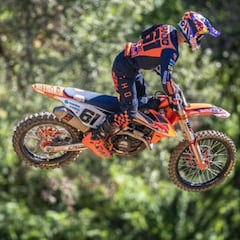 Prado gana su primera carrera en la categoría reina de MXGP