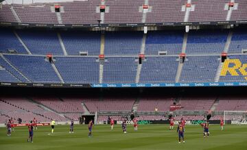 Barcelona-Granada en imágenes