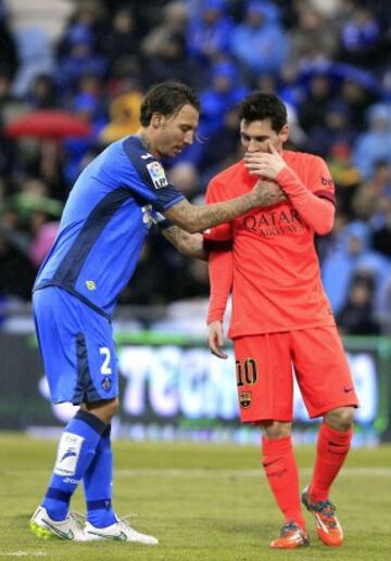 Leo Messi y Alexis Ruano.