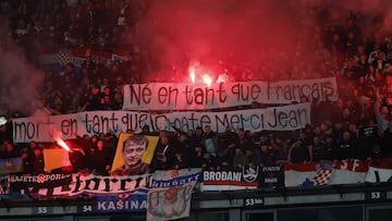Aficionados croatas en el partido ante Francia.