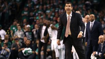 BOSTON, MA - APRIL 30: Brad Stevens of the Boston Celtics reacts during the second quarter of Game One of Round Two of the 2018 NBA Playoffs against the Philadelphia 76ers at TD Garden on April 30, 2018 in Boston, Massachusetts.   Maddie Meyer/Getty Images/AFP
 == FOR NEWSPAPERS, INTERNET, TELCOS &amp; TELEVISION USE ONLY ==