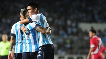 Racing venció a Argentinos y quiere dar pelea en el torneo de la Liga