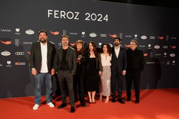 El equipo de la película 'Un amor' posa en la alfombra roja de la XI edición de los Premios Feroz.