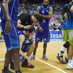 El presidente del Burgos obliga al equipo a arrodillarse y pedir perdón