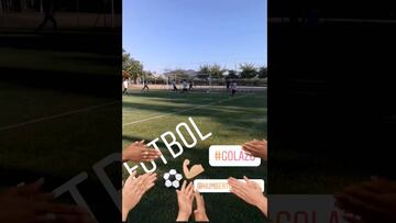 'Chupete' Suazo no pierde la calidad: ¡golazo de volea en la práctica!