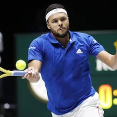 Los maestros sufren para dar a Francia el 2-1 contra Japón