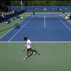 Alcaraz se entrena con normalidad junto al italiano Cobolli
