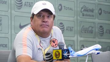Herrera asegura que no se equivocaron con traer a Ménez