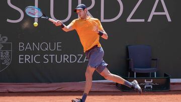 El chileno regresó a su antigua mecánica de saque que le permitió dar el salto de Challengers a ATP y le ha resultado de gran forma en Suiza. Así lo reflejan sus números.