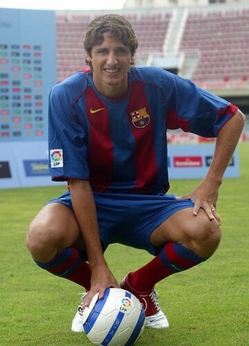 Jug¨® con el Barcelona de 2004 al 2008