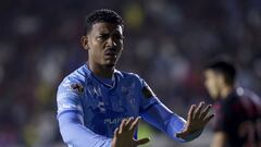 John Kennedy le dice adiós a Pachuca