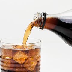 Coca-Cola está retirando estos productos en Europa por niveles elevados de clorato: revisa las marcas afectadas por la retirada