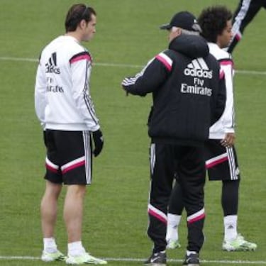 Gareth Bale, de nuevo en el once titular para hacerse querer